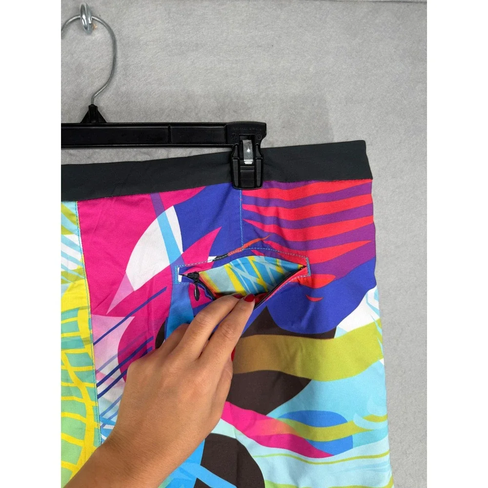 Tommy Bahama Relax Mens 38 Board Shorts Abstract Tropical Multi Color Swim Trunk
